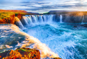 Iceland A Land of Fire and IceThe Ultimate Travel Guide